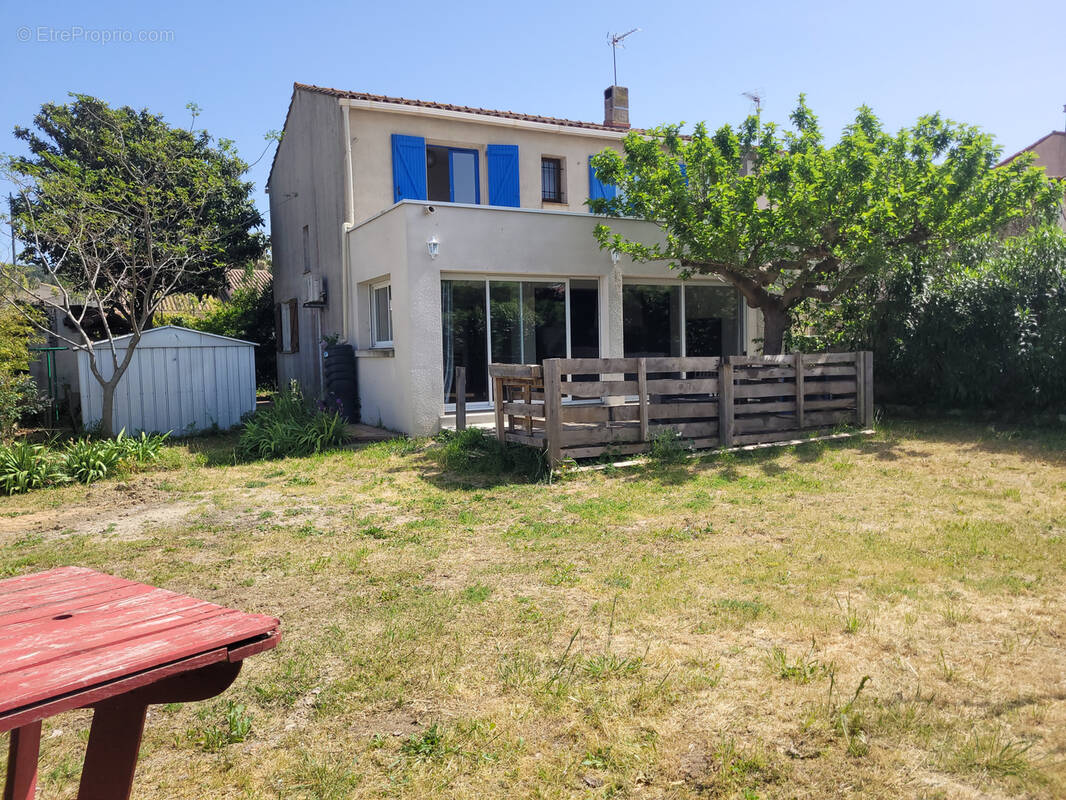 Maison à FLEURY