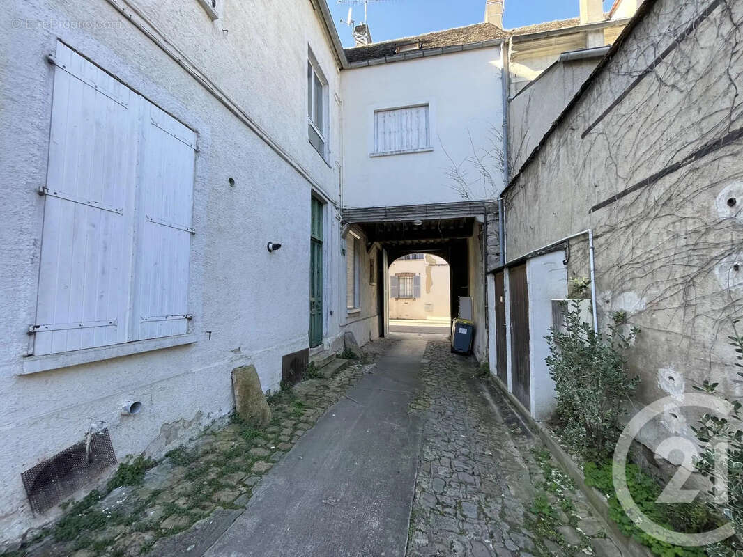 Autre à SENS