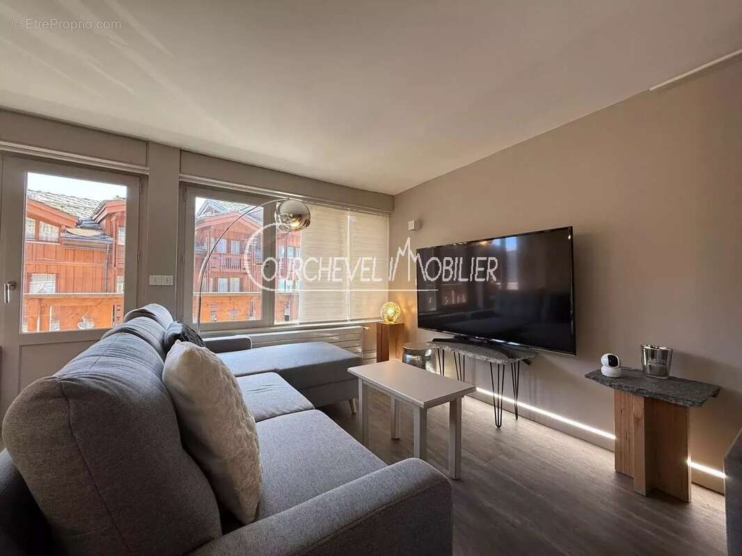 Appartement à LA PERRIERE