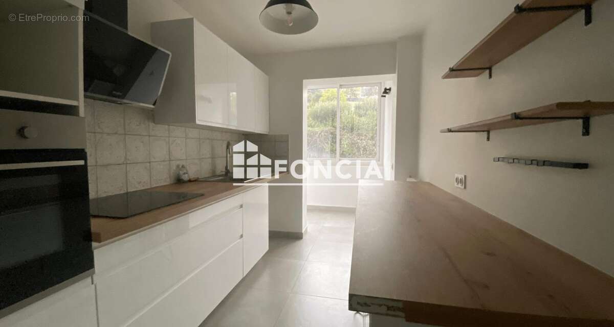 Appartement à LE CANNET