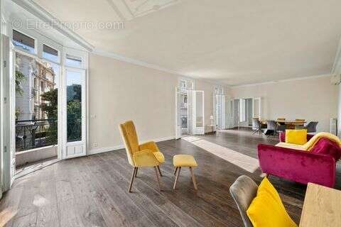 Appartement à BEAULIEU-SUR-MER