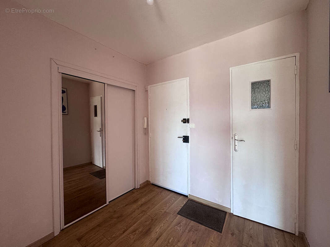 Appartement 4 pièces à vendre au 12ème étage à Besançon - Réf. 5982 - photo 11