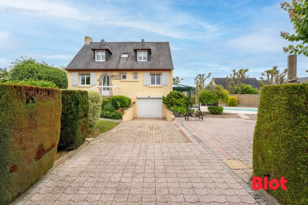 Maison à SAINT-BENOIT-DES-ONDES