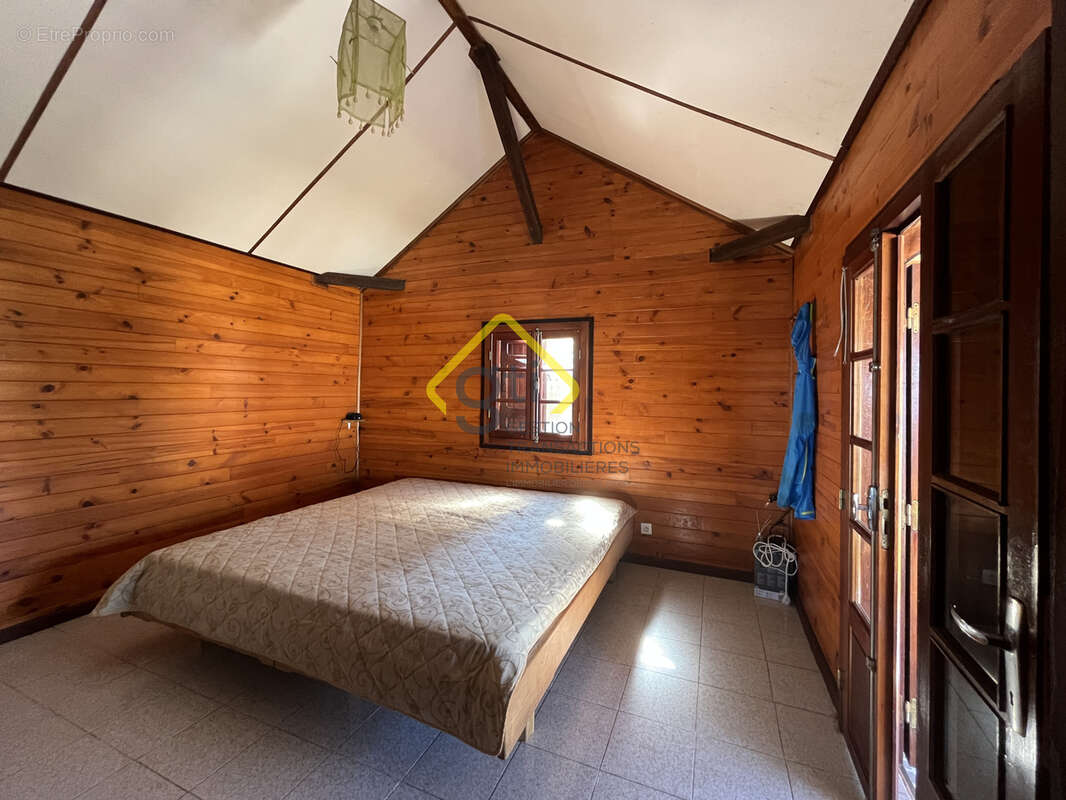 Vends charmante maison avec superbe vue à la Plaine des cafres - photo 9