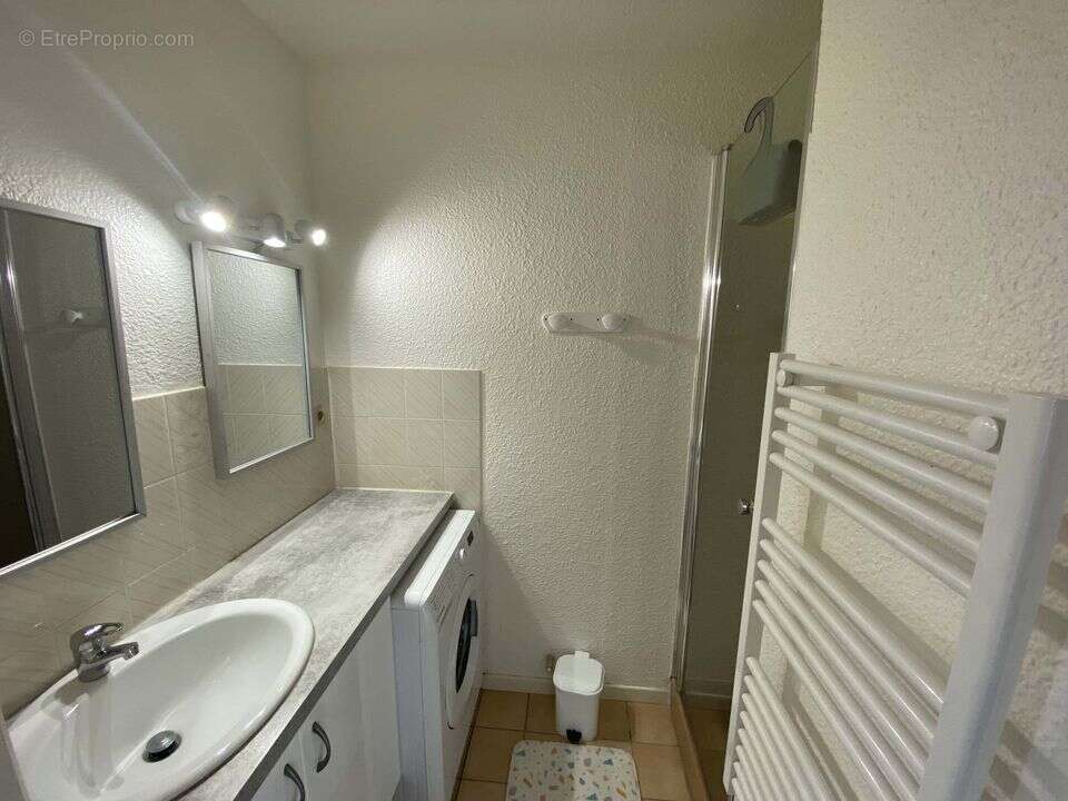 Appartement à CAZAUBON