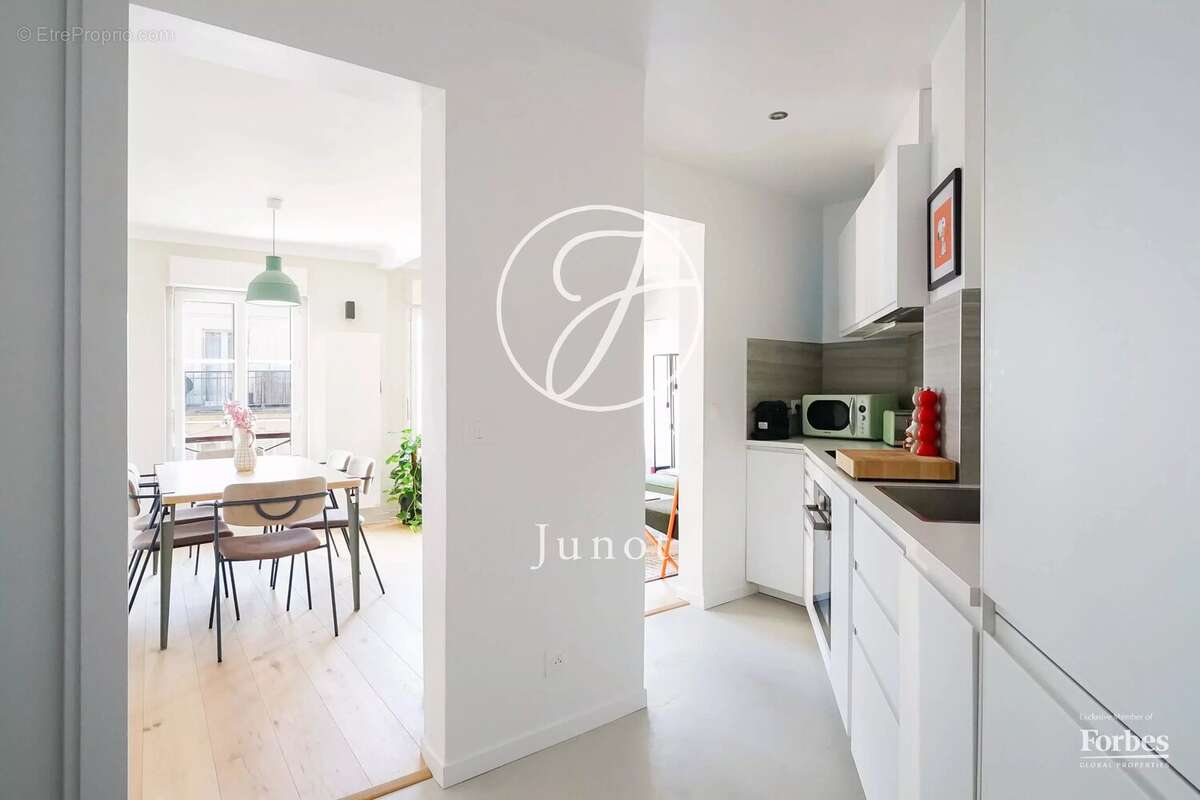 Appartement à PARIS-9E