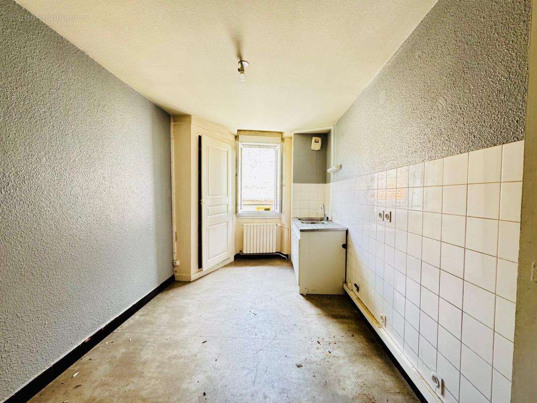 Appartement à SAULT-BRENAZ