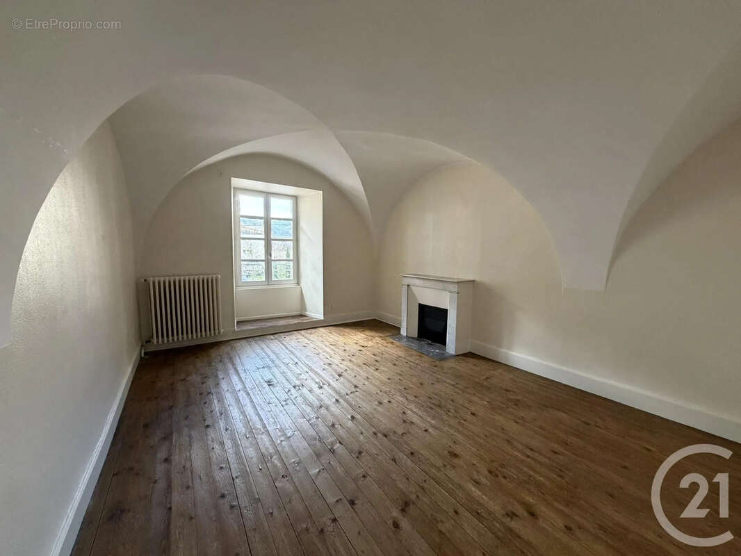 Appartement à CAHORS