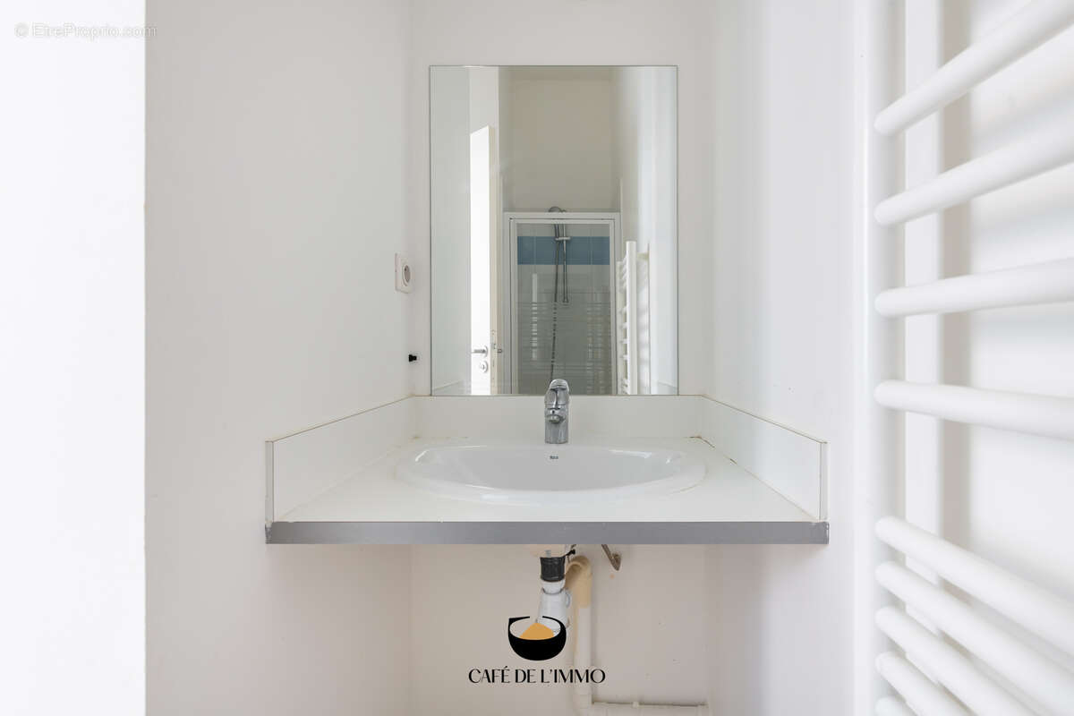 Appartement à MARSEILLE-2E