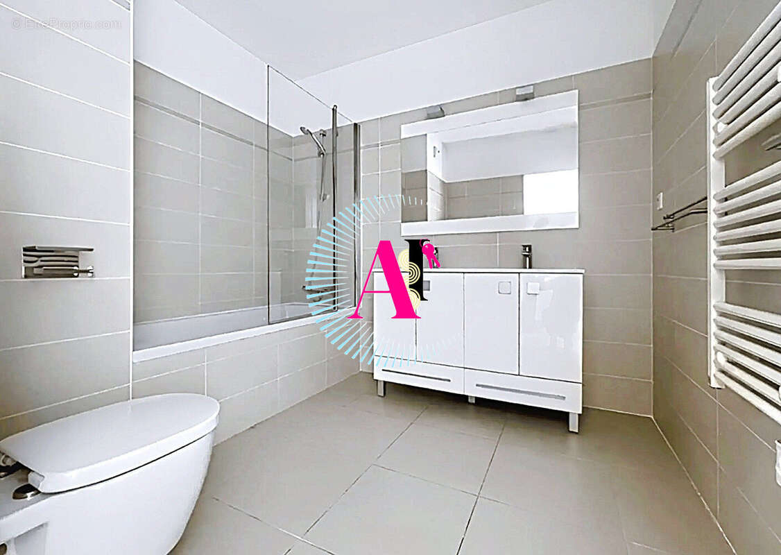 Appartement 70 m² à Grasse  - photo 9