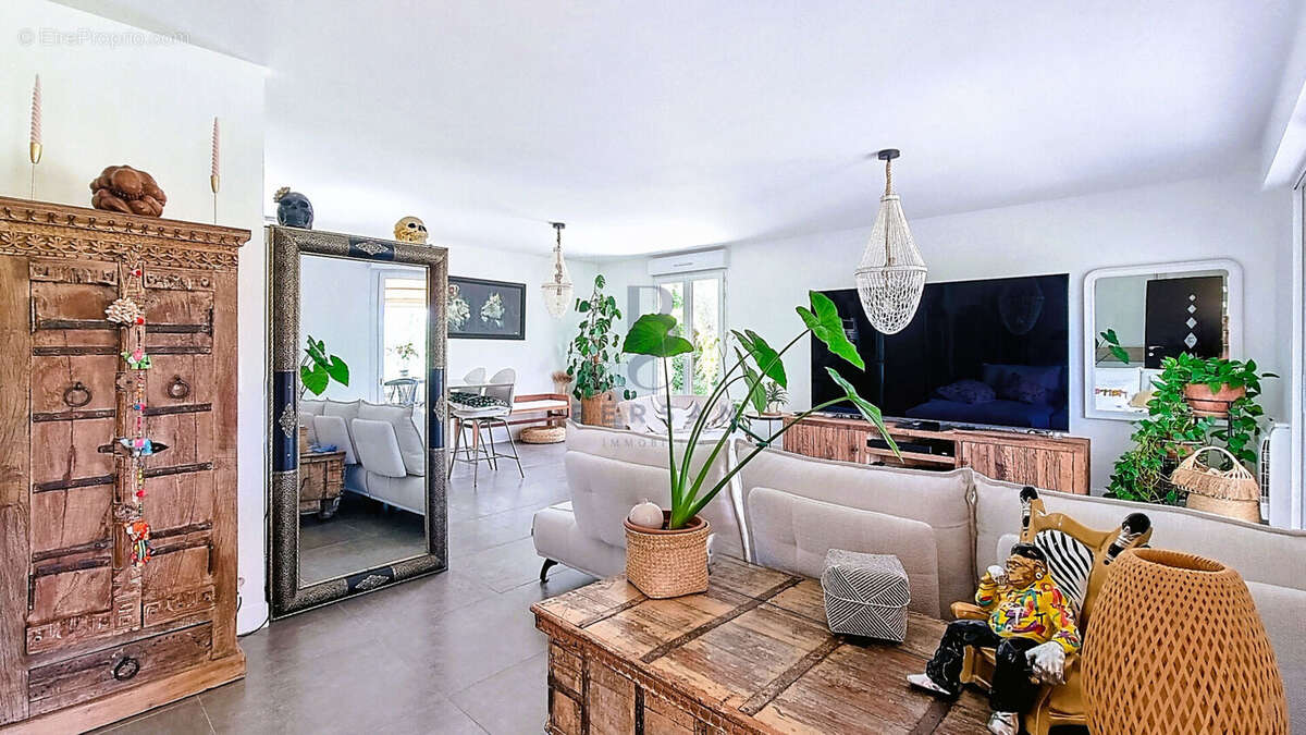 Maison à FREJUS