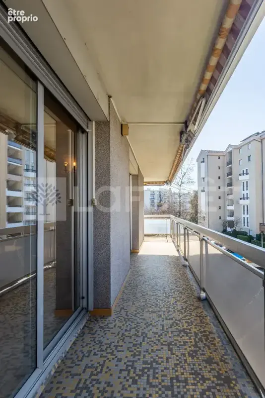 "oxalis" - annecy - triangle d'or - appartement 3 pieces de 83.55m² + garage en sus + place + cave - photo 9