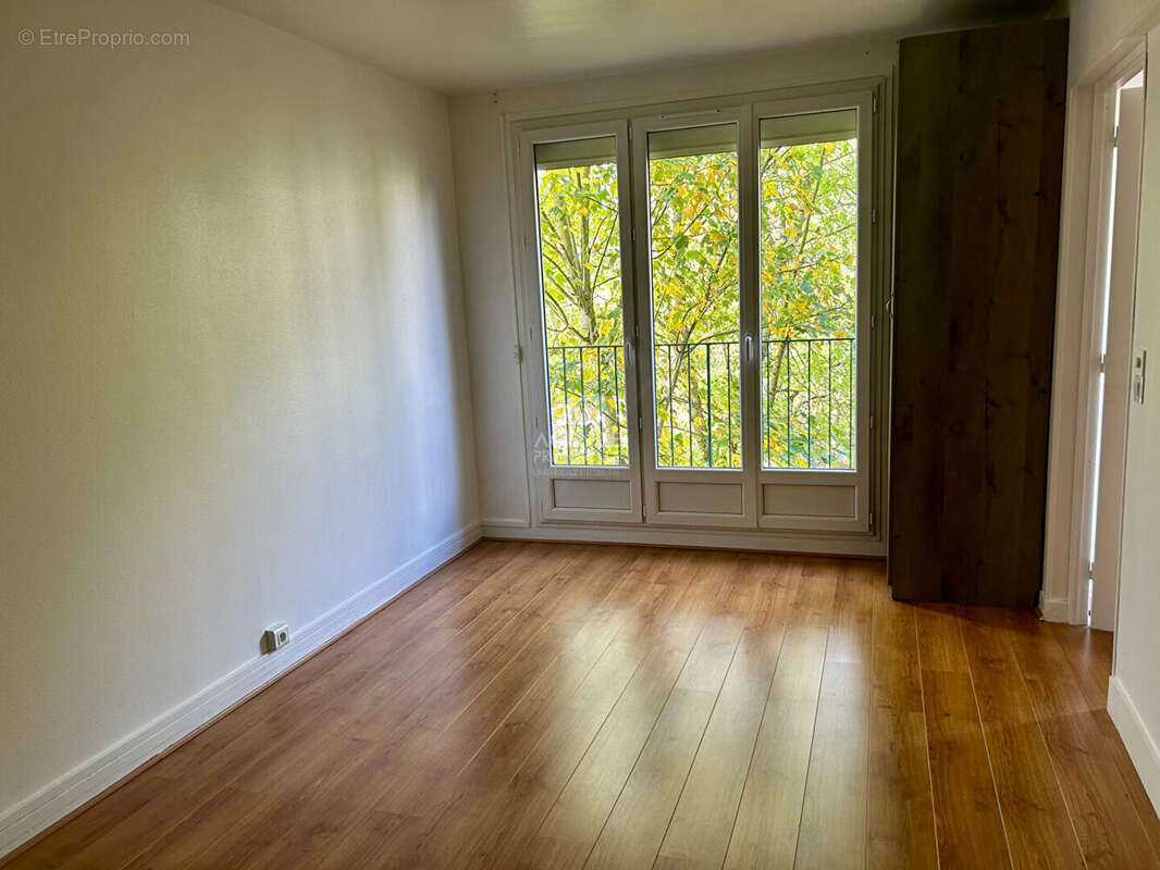 Appartement à MAISONS-LAFFITTE