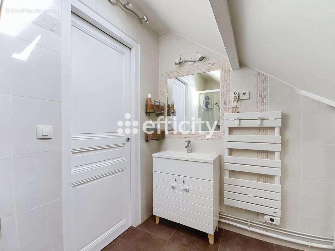 Maison 160 m² à Sannois  - photo 20