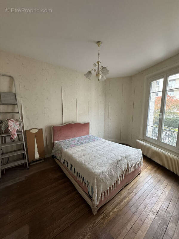 Appartement à SURESNES