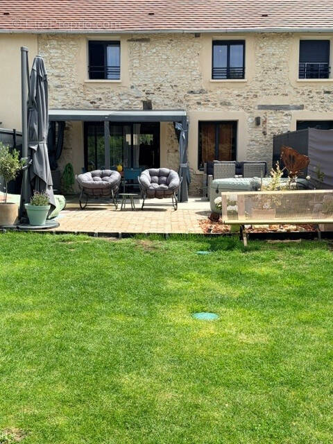 Appartement à PACY-SUR-EURE