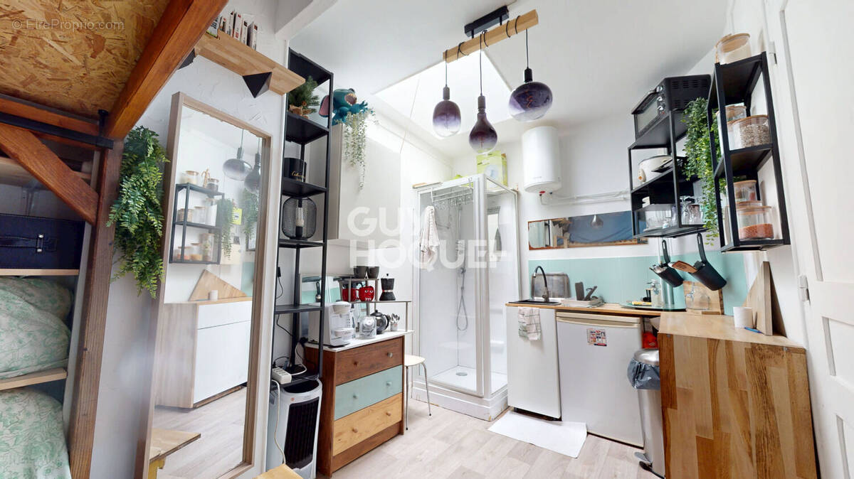 Appartement à PARIS-20E