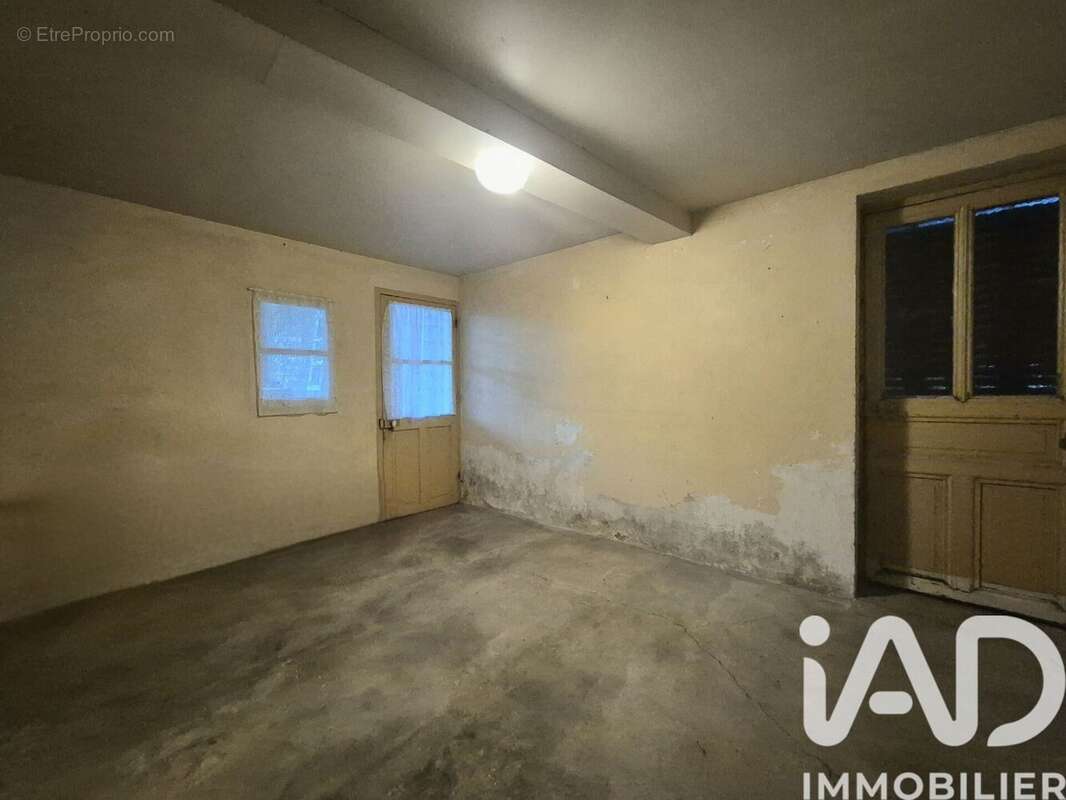 Photo 8 - Maison à ARREUX