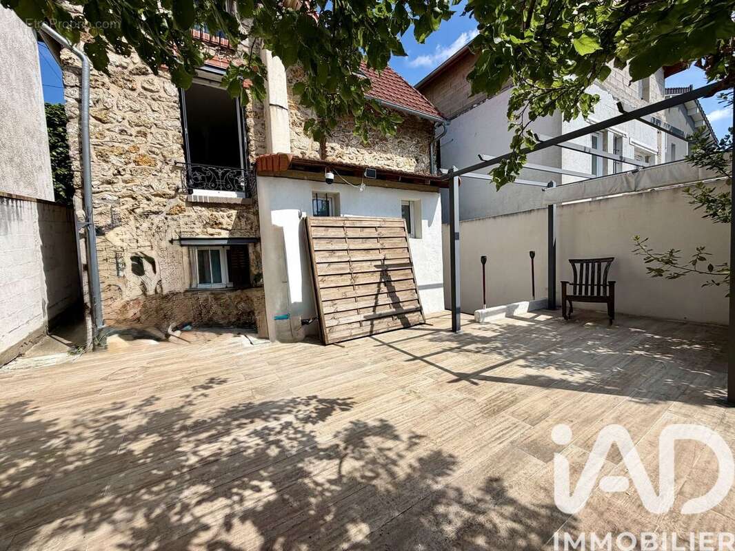 Maison 76 m² à Villeneuve-Le-Roi  - photo 5