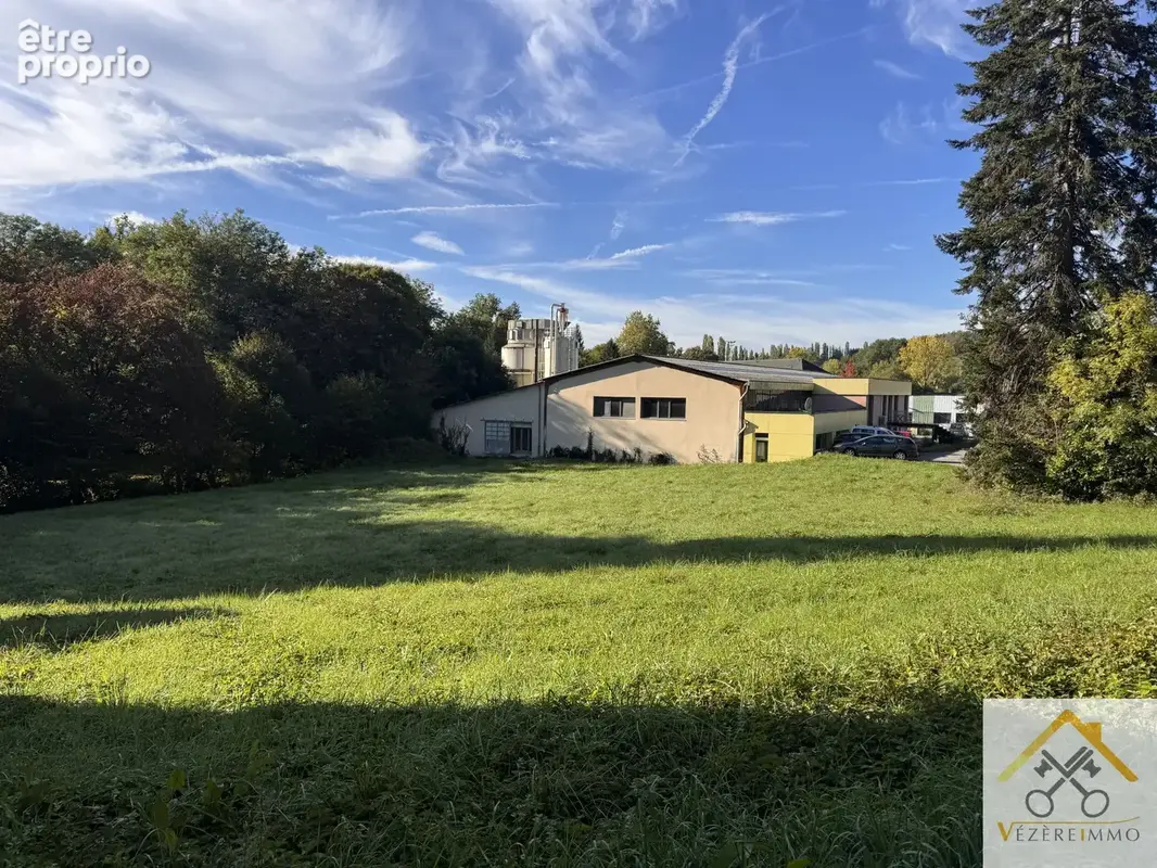 Terrain constructible 1684 m2 Donzenac - photo 2
