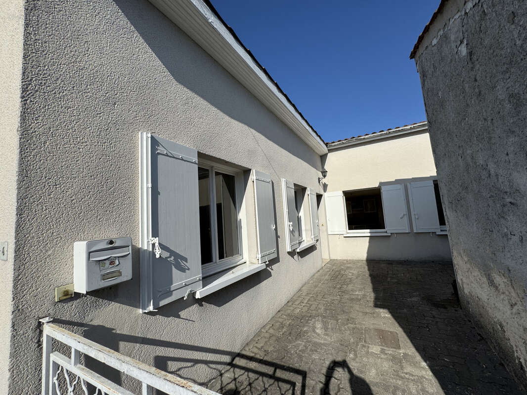 Maison à CASTELJALOUX