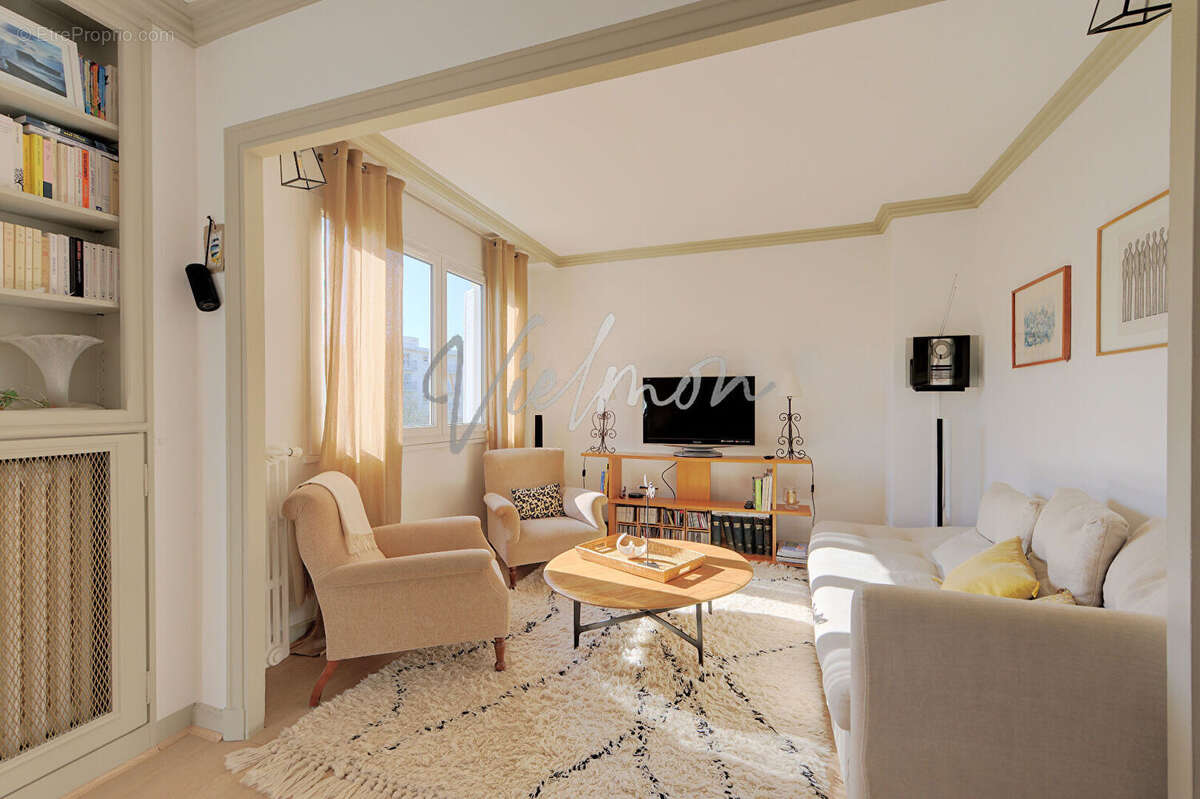 Appartement à GARCHES