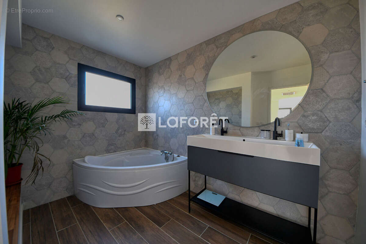 Maison à COUFOULEUX