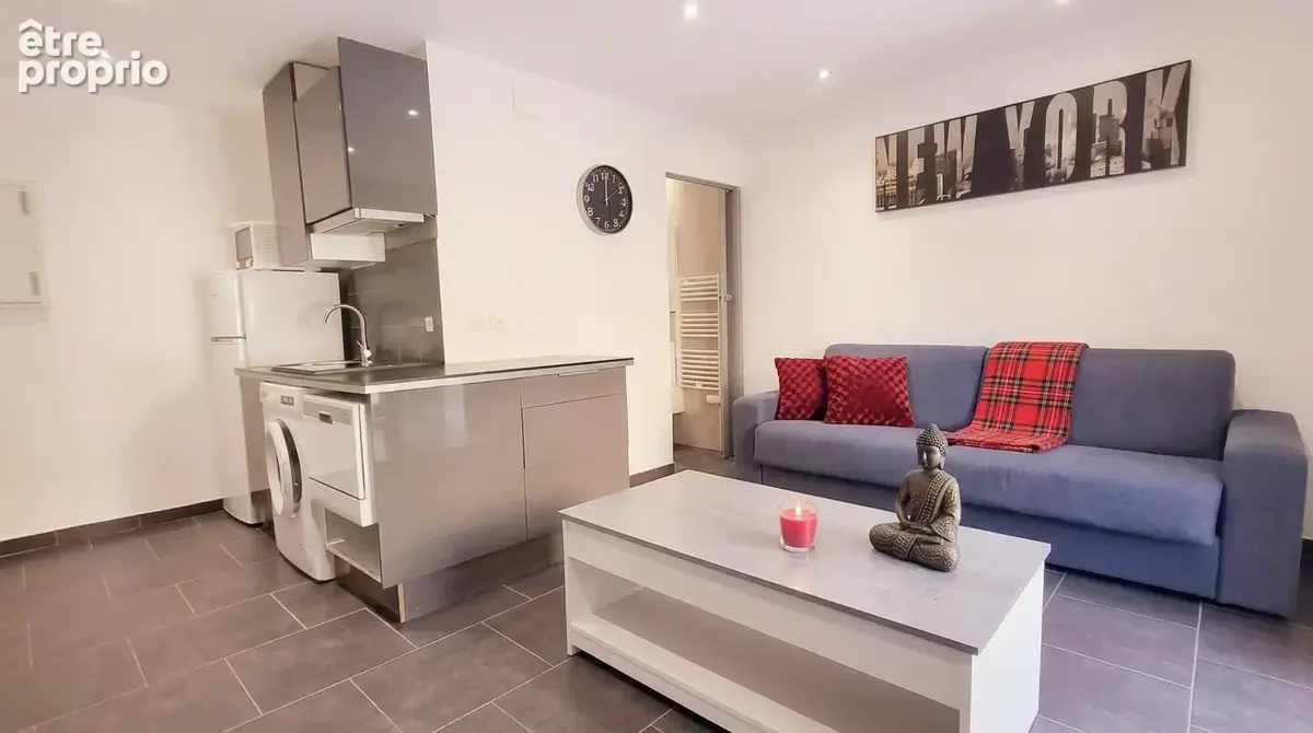 Appartement à VALLAURIS
