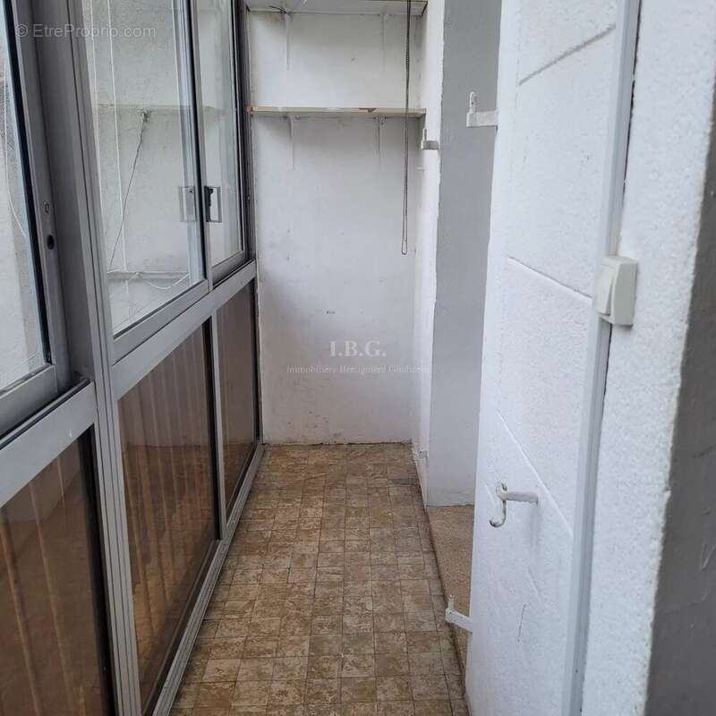 Appartement à MARSEILLE-7E