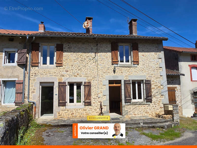 Maison à VAULRY