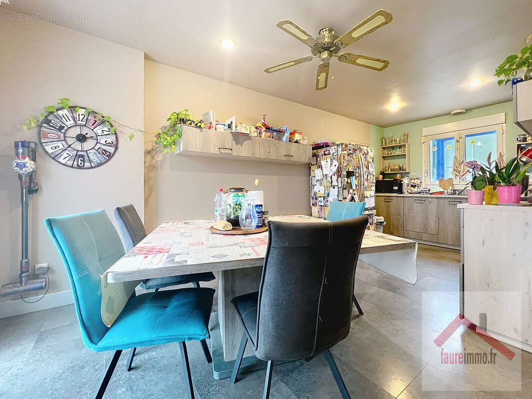 Maison à PERPEZAC-LE-NOIR