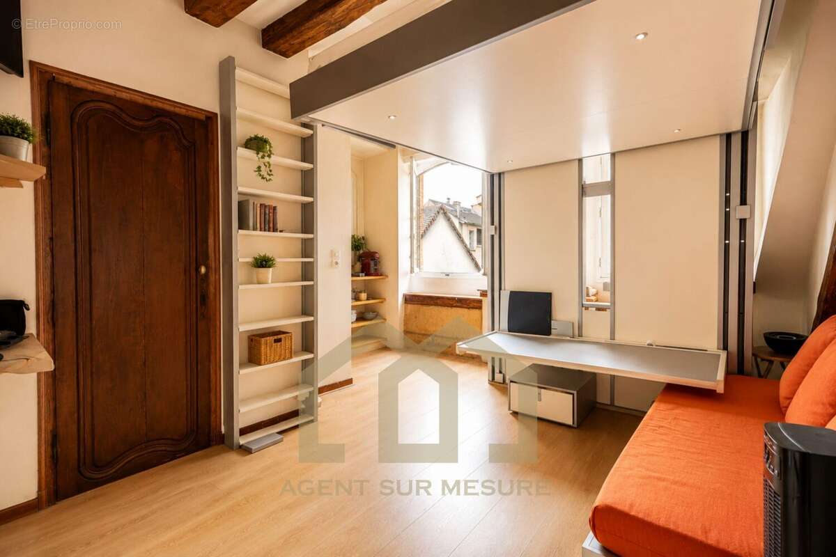 Appartement à PARIS-5E