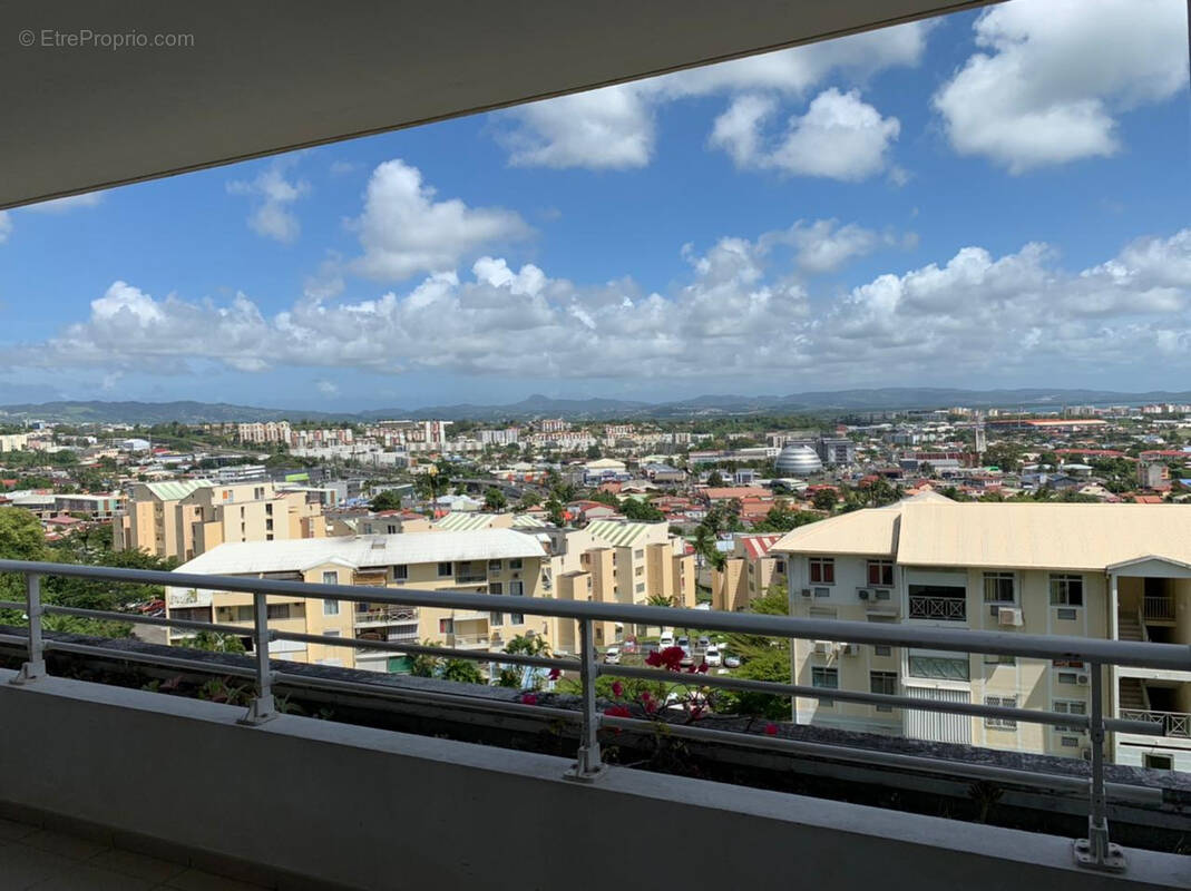 Appartement à FORT-DE-FRANCE