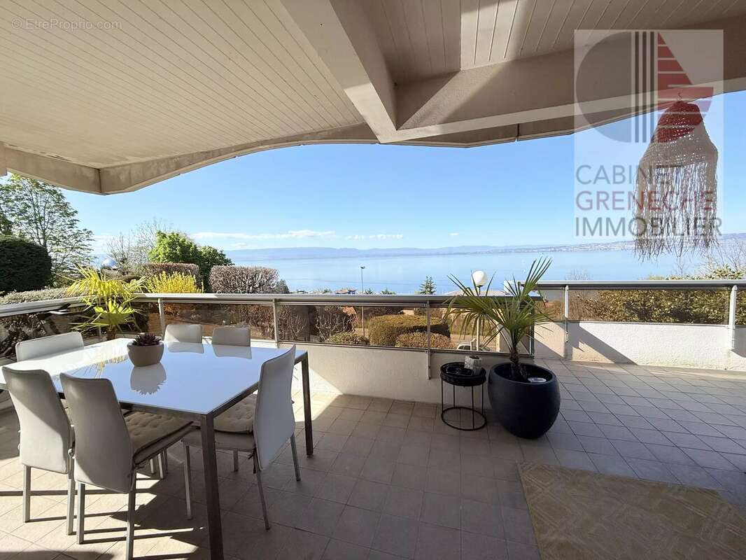 Appartement à EVIAN-LES-BAINS