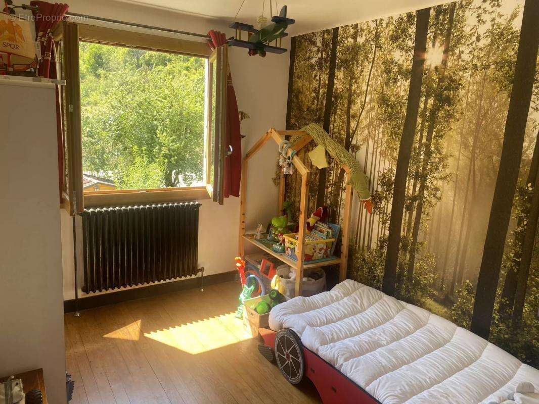 Maison à SAINT-MARCEL