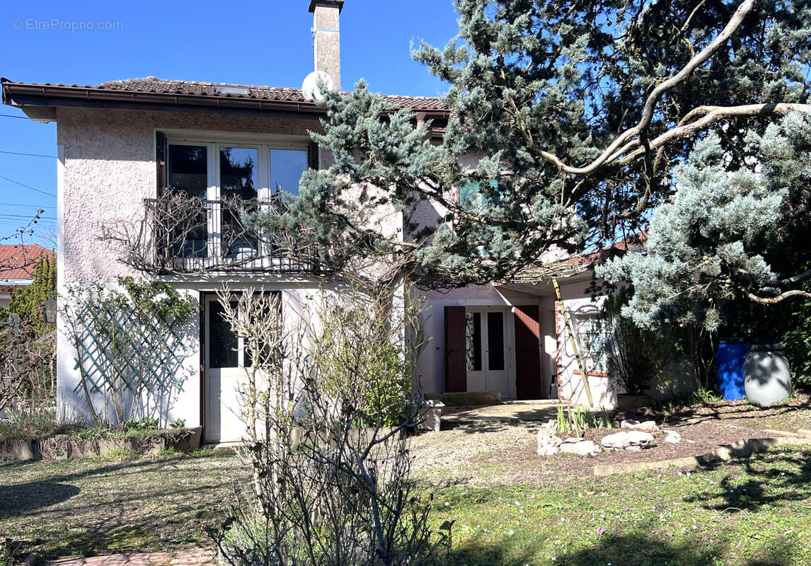 Maison à BOURG-EN-BRESSE