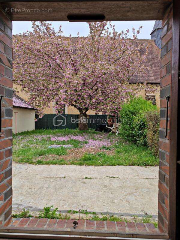 Maison au coeur de LA-CROIX-DU-PERCHE (28480) - photo 14