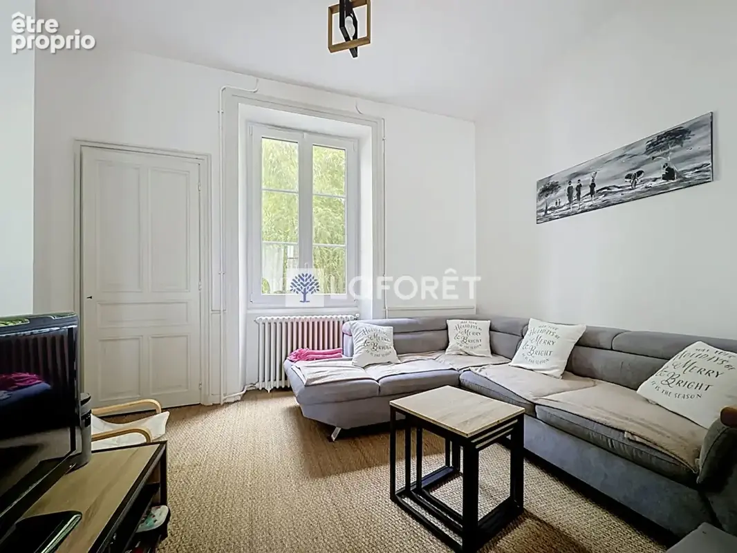 Belle Maison de caractère au coeur de Parthenay ! - photo 7