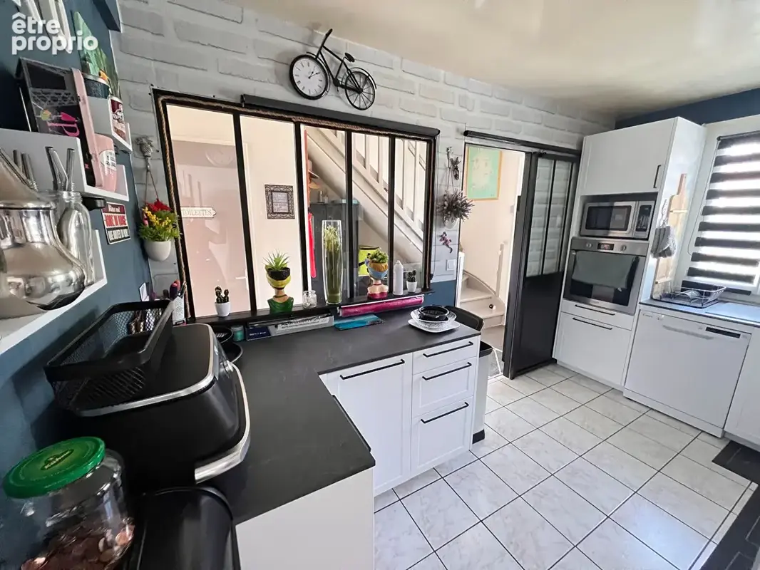 Maison 3 chambres, 1 bureau, garage, jardin - photo 2