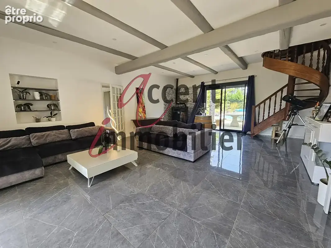 Maison Caumont Sur Durance 5 pièce(s) 244 m2 - photo 9