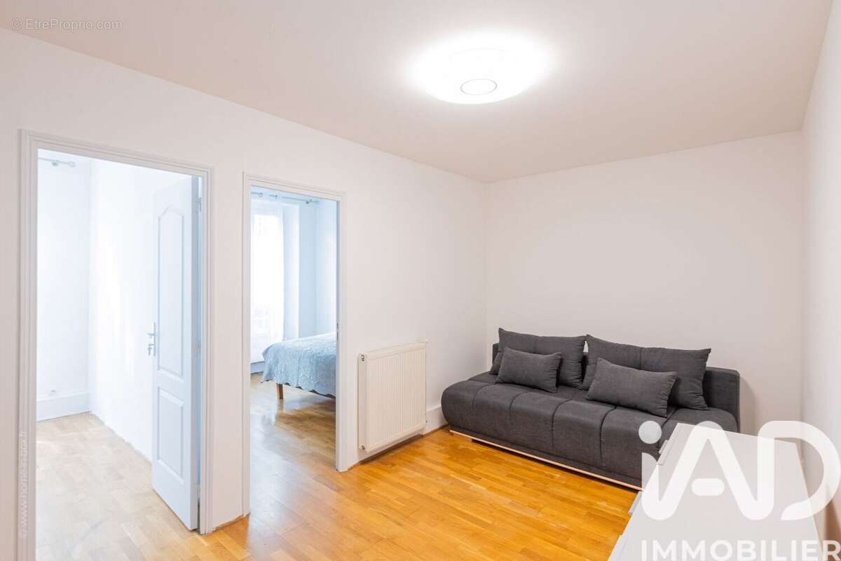 Photo 2 - Appartement à PARIS-11E