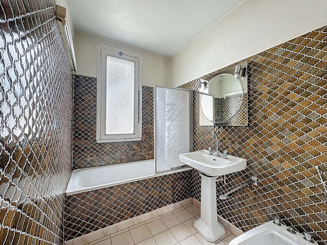 Appartement à LYON-5E