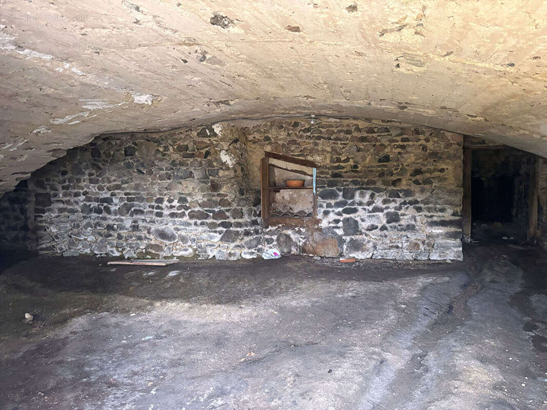 Maison à VILLEMONTAIS