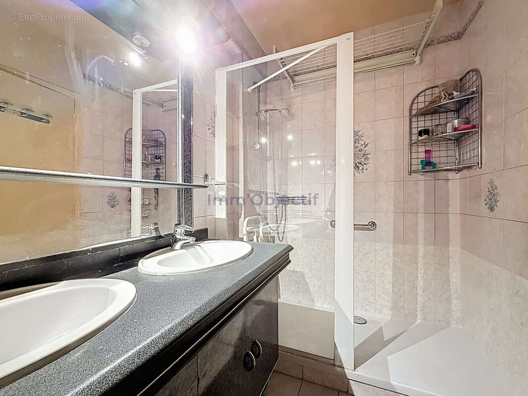 Appartement à PARIS-12E