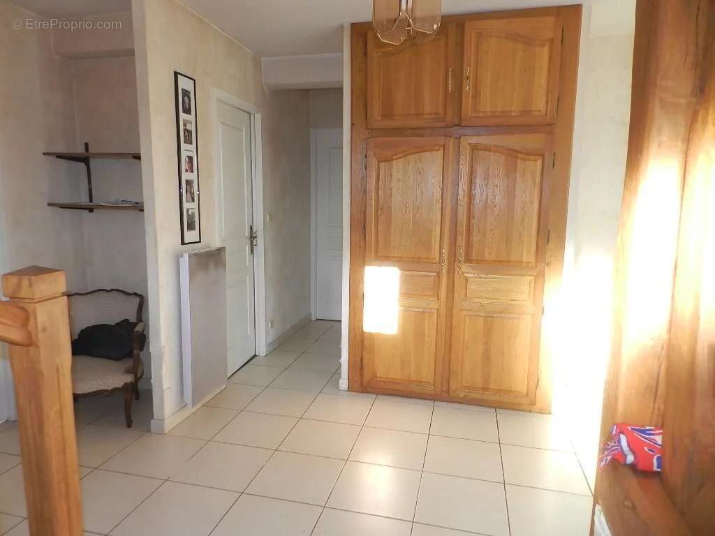 Maison à CREVECOEUR-EN-AUGE