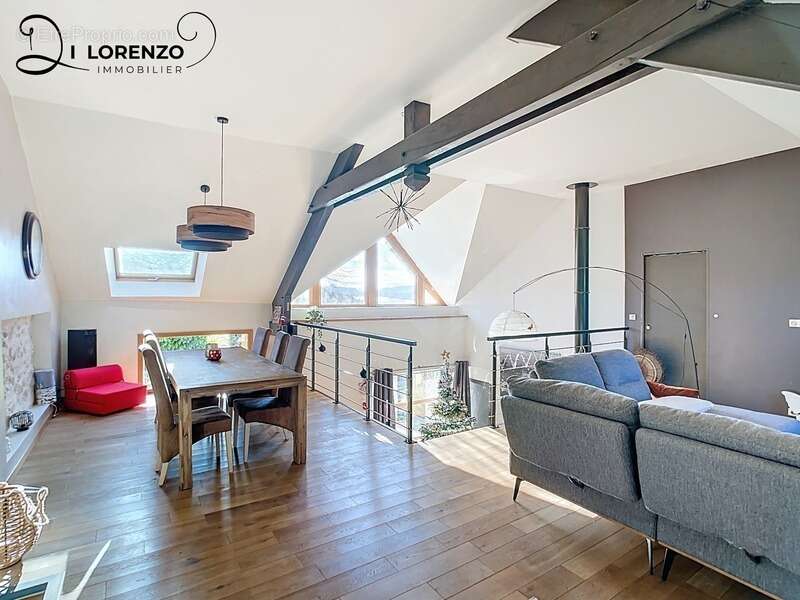 Maison à MEYRIEUX-TROUET