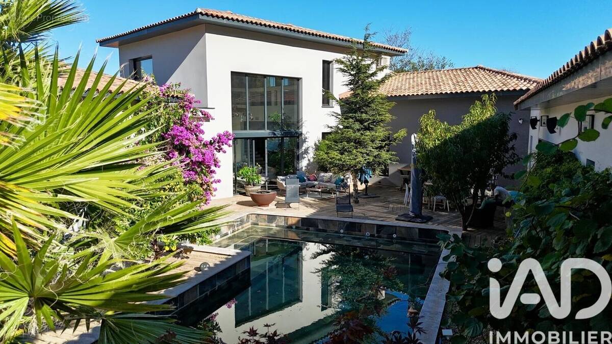 Photo 1 - Maison à CESSENON-SUR-ORB