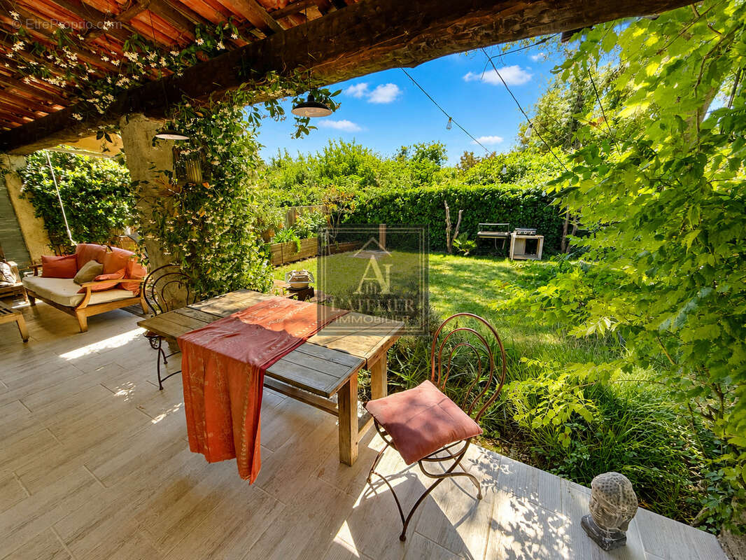 Maison de type 4 de plain-pied avec dépendance sur une parcelle de 470 m2 - photo 30