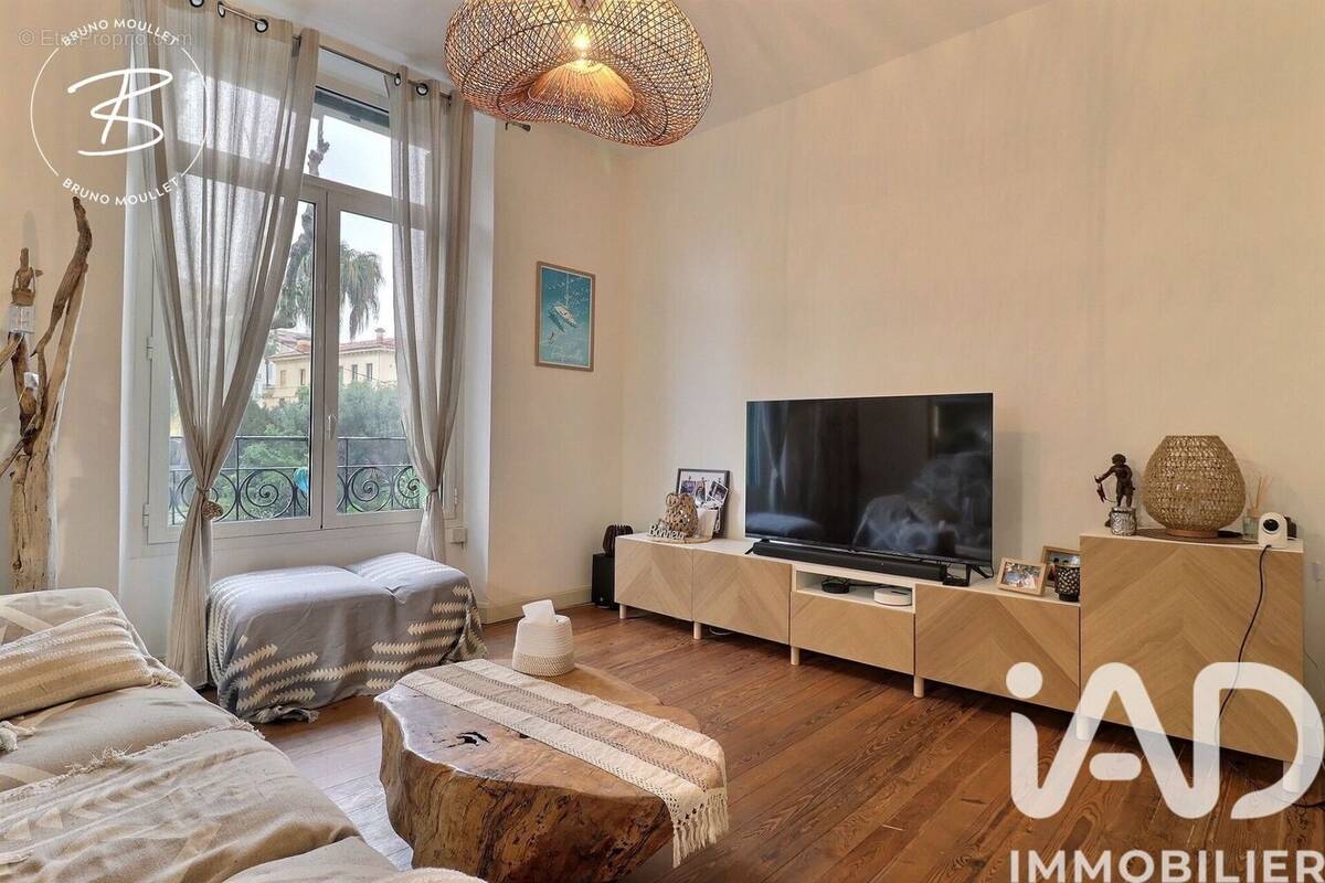 Photo 1 - Appartement à HYERES