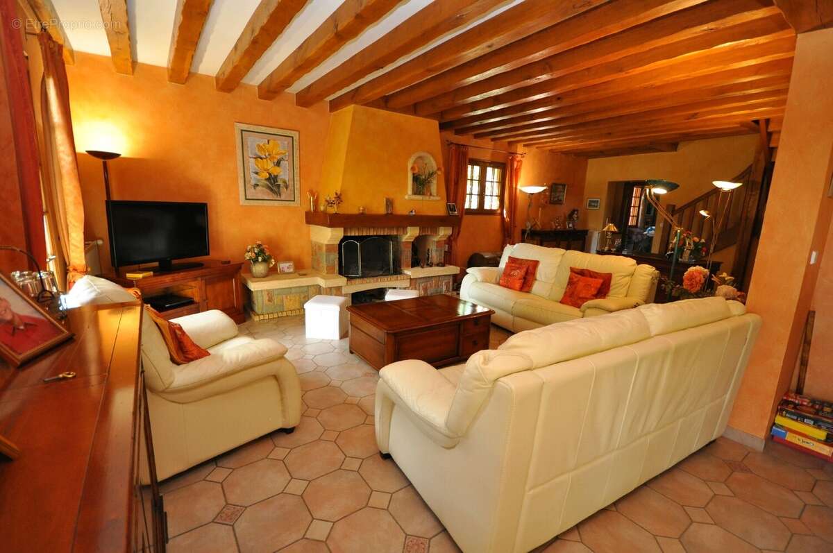 Maison à BOISSY-SOUS-SAINT-YON